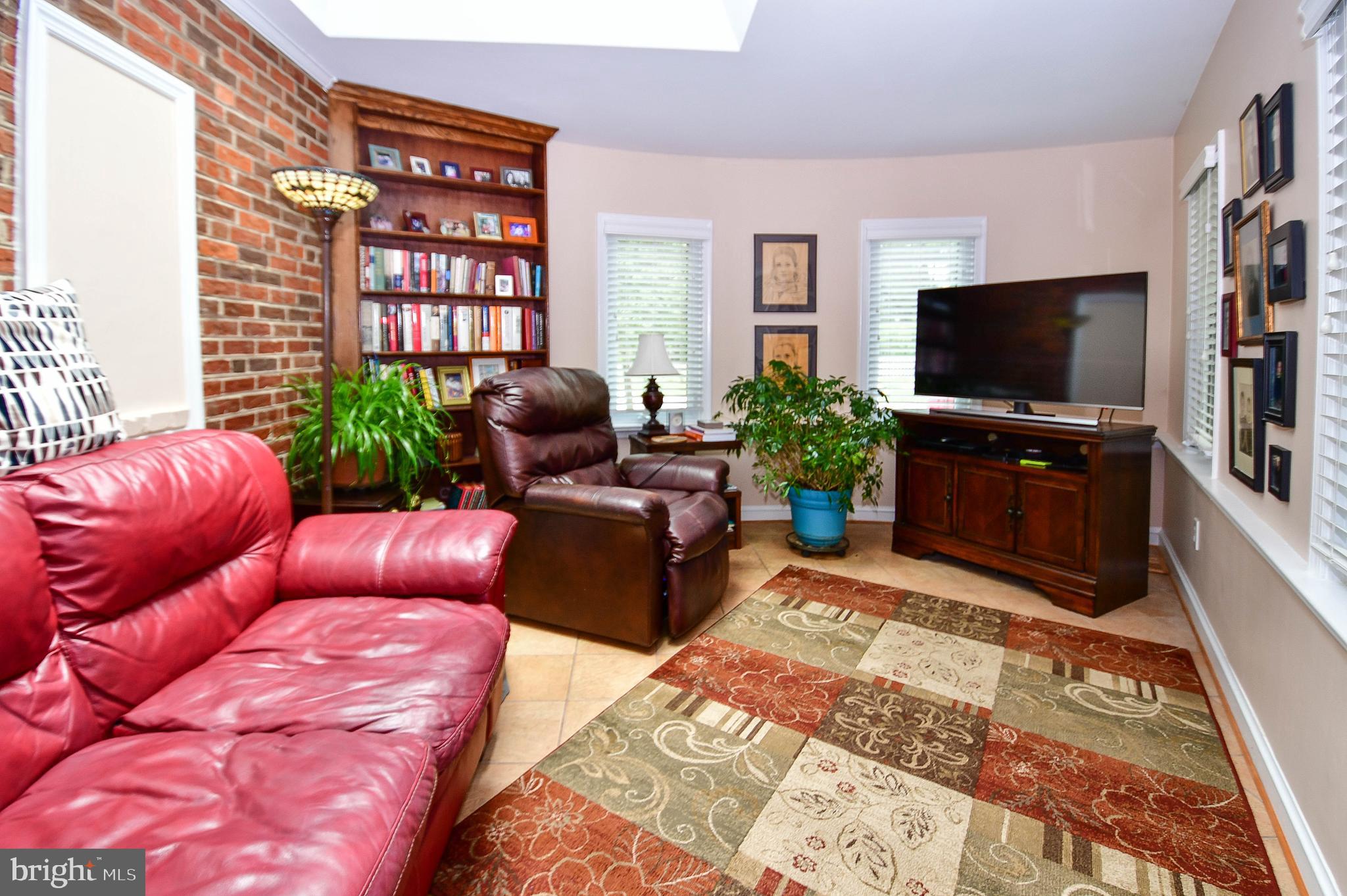 2000 Osborn Drive Silver Spring, MD 20910 - Photo 11 of 24