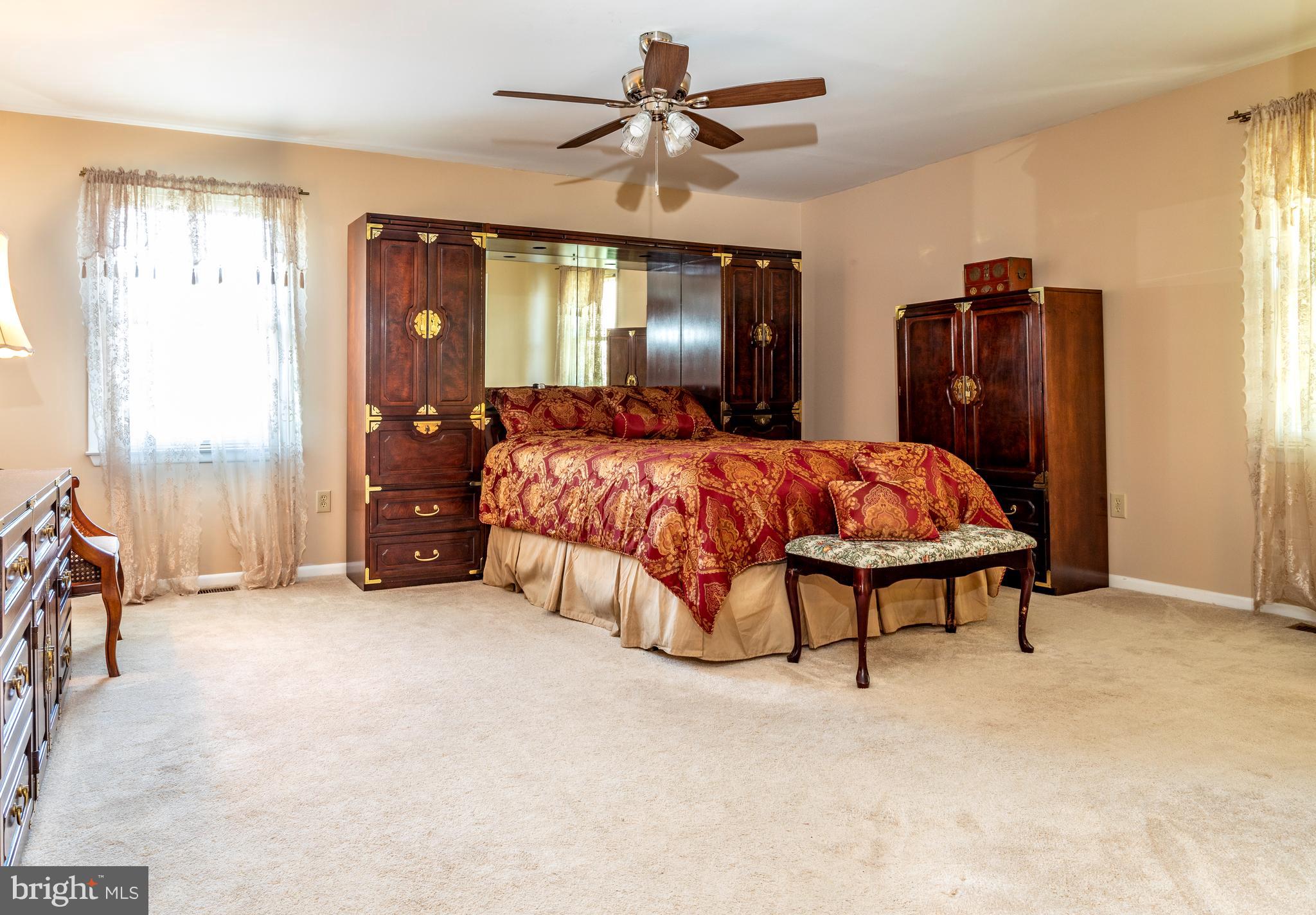 2 Radcliff Court Sicklerville, NJ 08081 - Photo 23 of 40