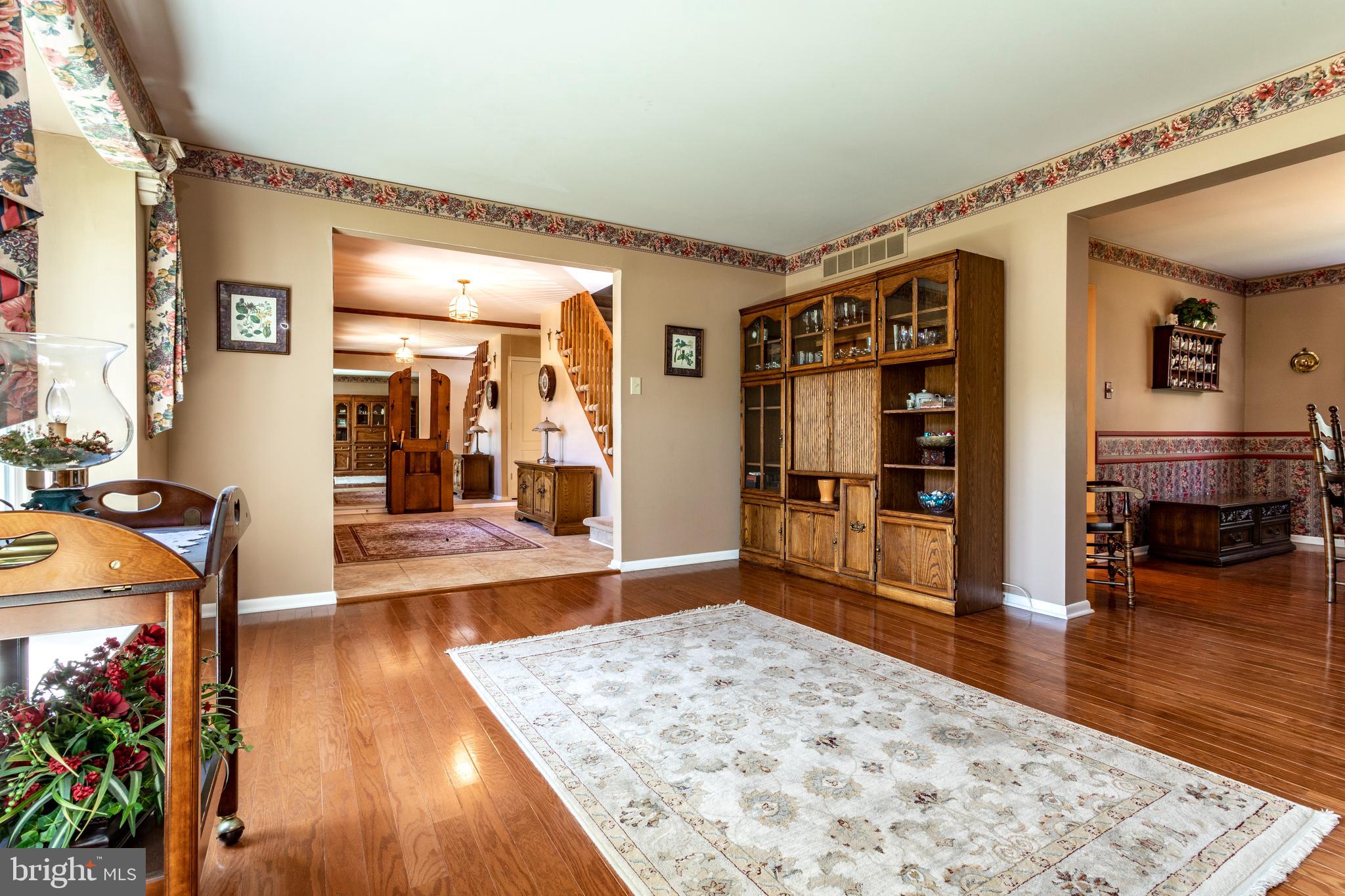 2 Radcliff Court Sicklerville, NJ 08081 - Photo 9 of 40