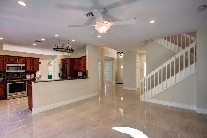 1311 Northwest 2nd Circle Boca Raton, FL 33432 - Photo 5 of 24 Family_Room