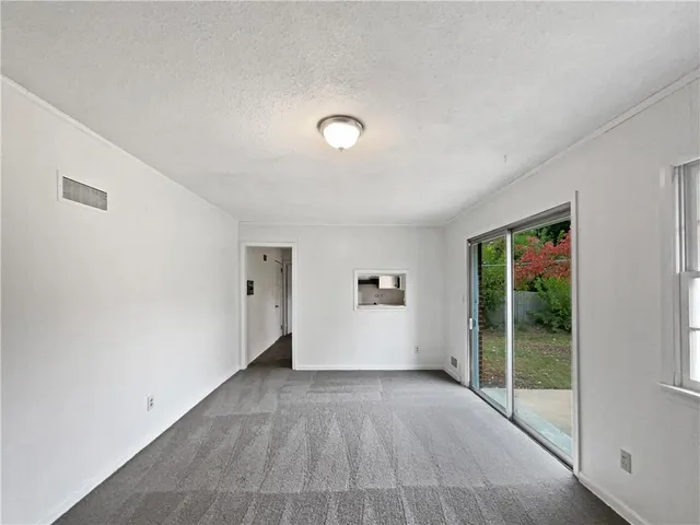 $239,000 | 2011 North 49 Terrace, Kansas City, KS 66104