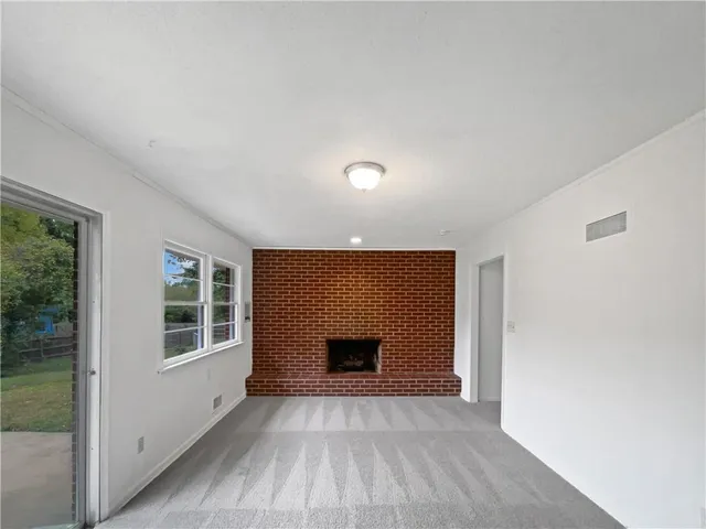 $239,000 | 2011 North 49 Terrace, Kansas City, KS 66104