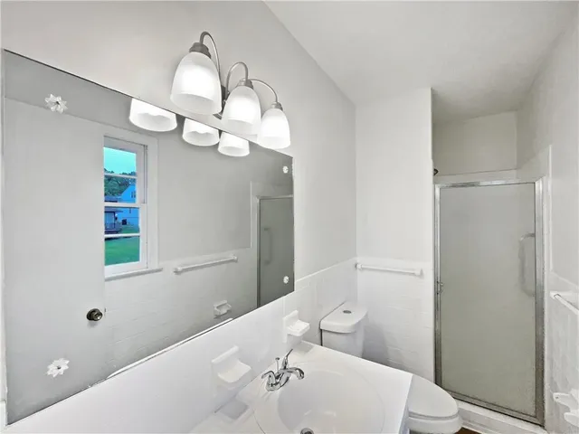 $239,000 | 2011 North 49 Terrace, Kansas City, KS 66104