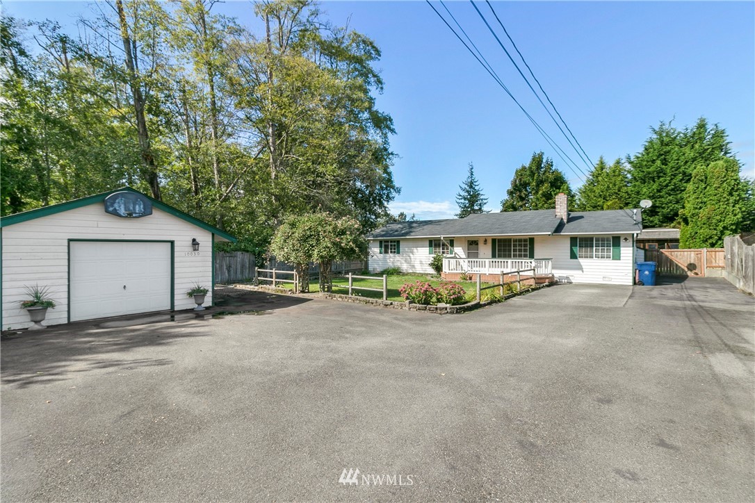 10030 Montana Road Everett, WA 98204 - Photo 1 of 22 Gallery Image 1