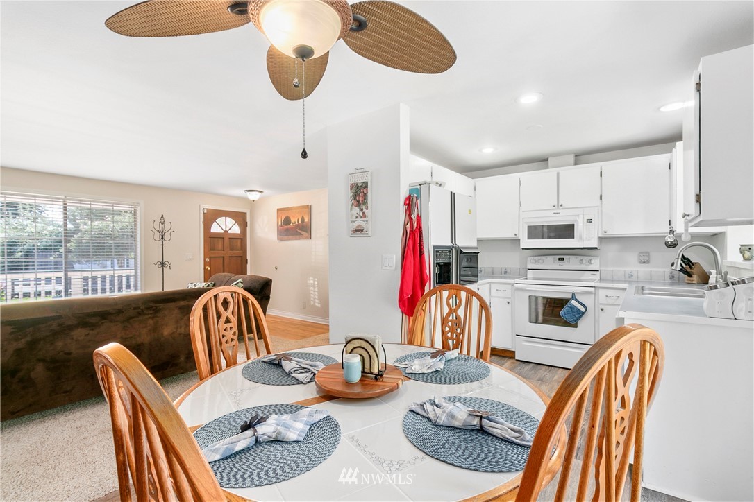10030 Montana Road Everett, WA 98204 - Photo 7 of 22 Gallery Image 7