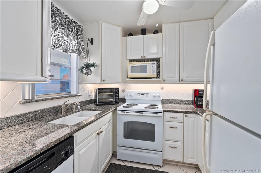 2600 Southeast Ocean Boulevard, Unit JJ14 Stuart, FL 34996 - Photo 5 of 48