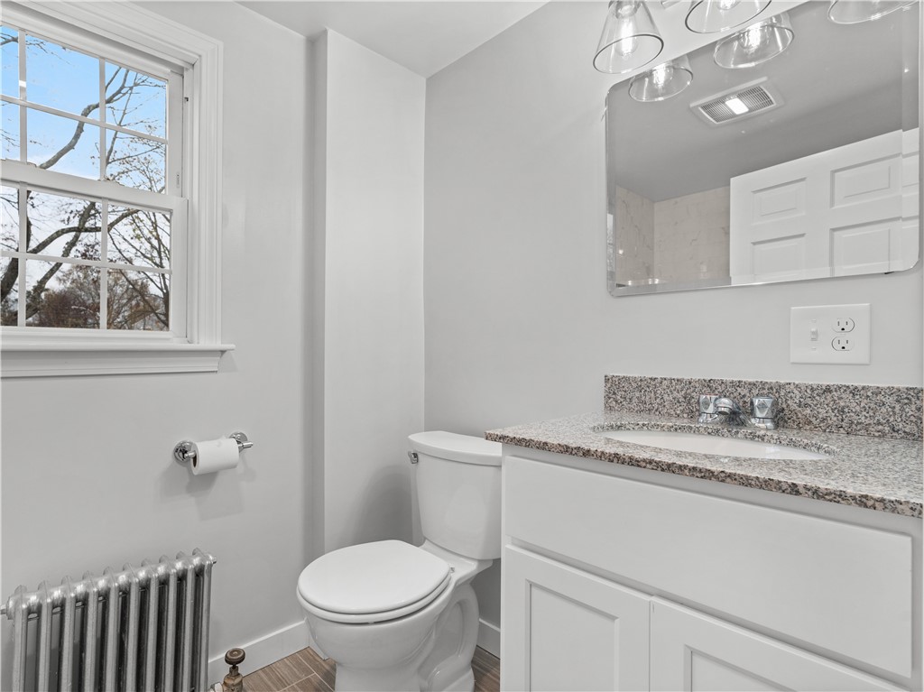81 Algonquin Road East Providence, RI 02916 - Photo 17 of 29 Gallery Image 17