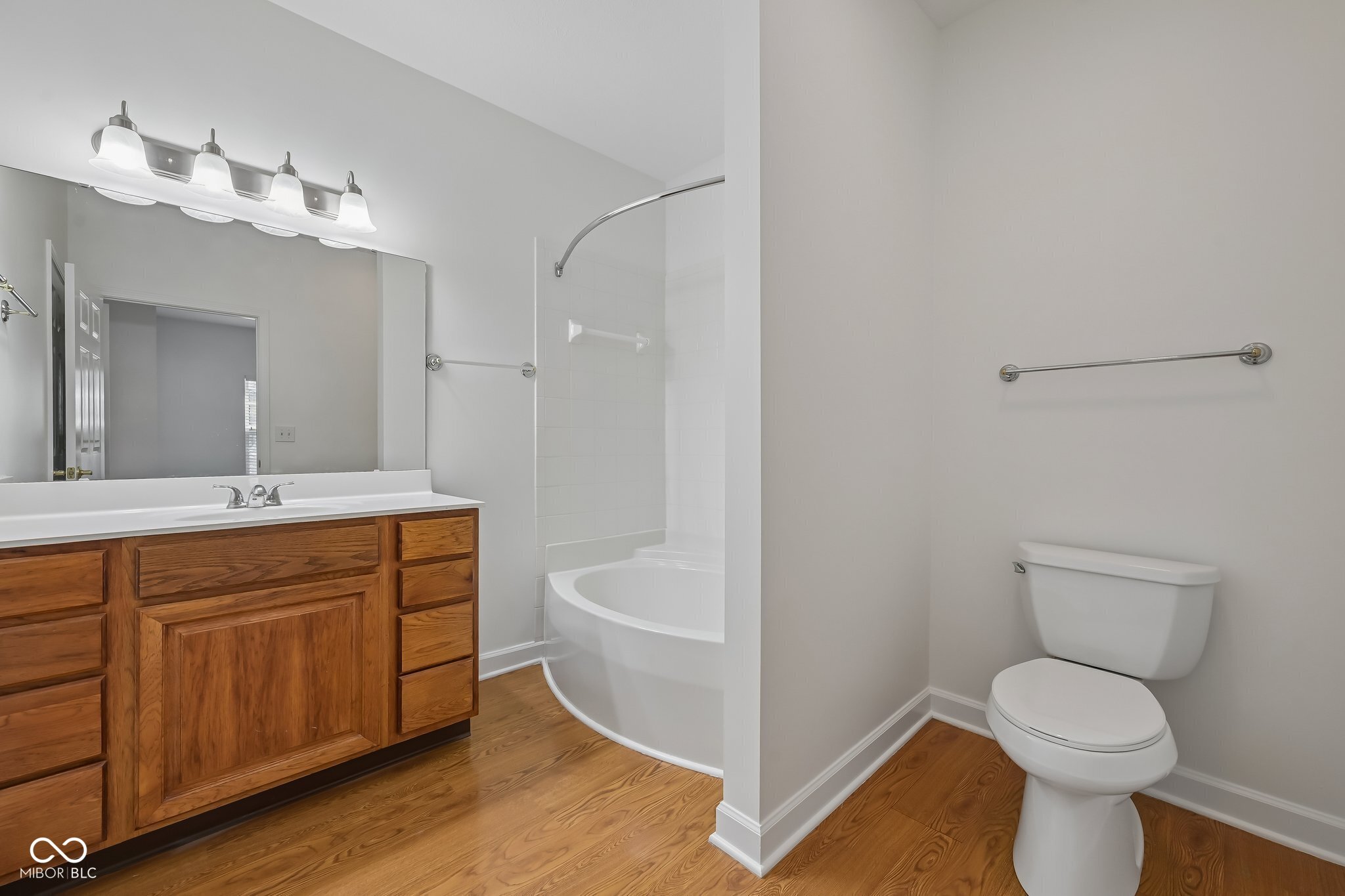 1423 Shadow Ridge Road Carmel, IN 46280 - Photo 10 of 26