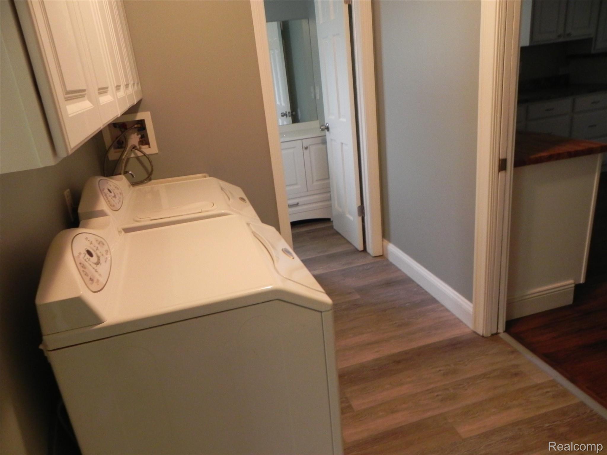 8283 Foster Road Clarkston, MI 48346 - Photo 21 of 55 DSCN3432.JPG