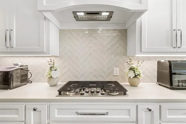 $499,900 | 13008 Rainier Drive, Woodway, TX 76712