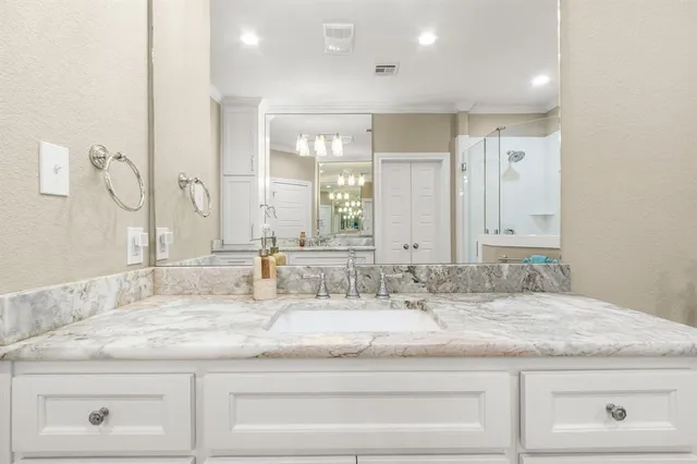 $499,900 | 13008 Rainier Drive, Woodway, TX 76712