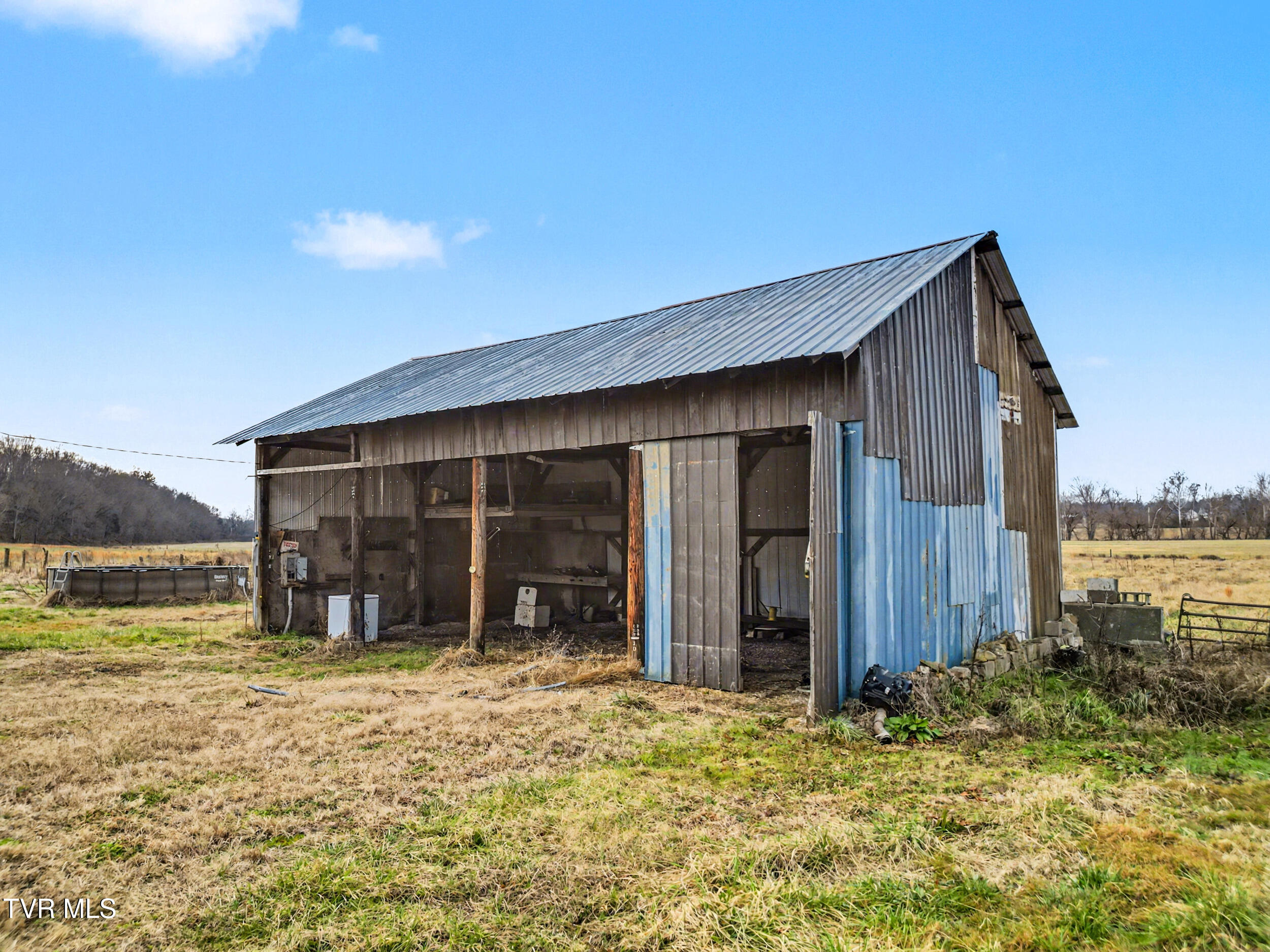 2025 Ottway Road Greeneville, TN 37745 - Photo 11 of 50 49_2025 ottway (24)