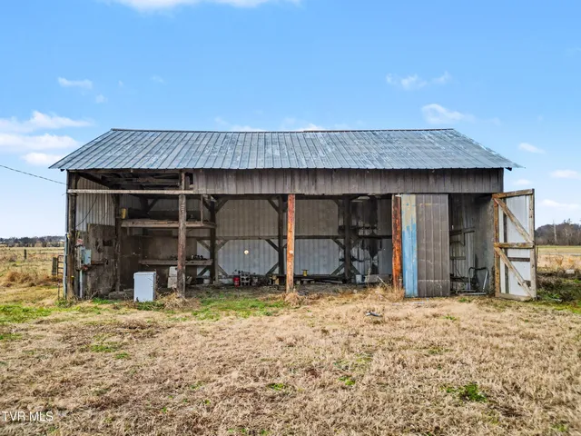 $299,900 | 2025 Ottway Road, Greeneville, TN 37745