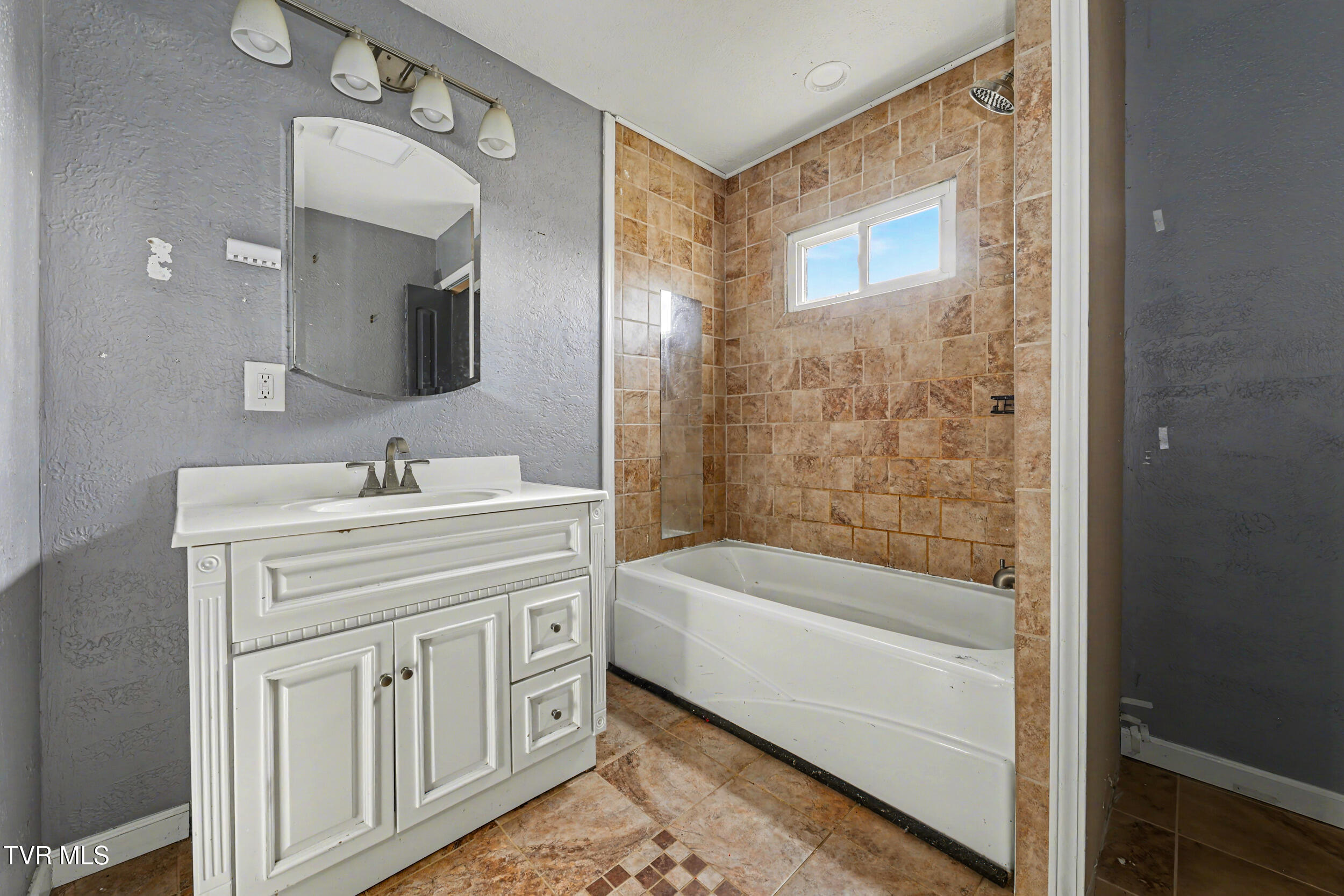 2025 Ottway Road Greeneville, TN 37745 - Photo 36 of 50 31_2025 ottway (36)