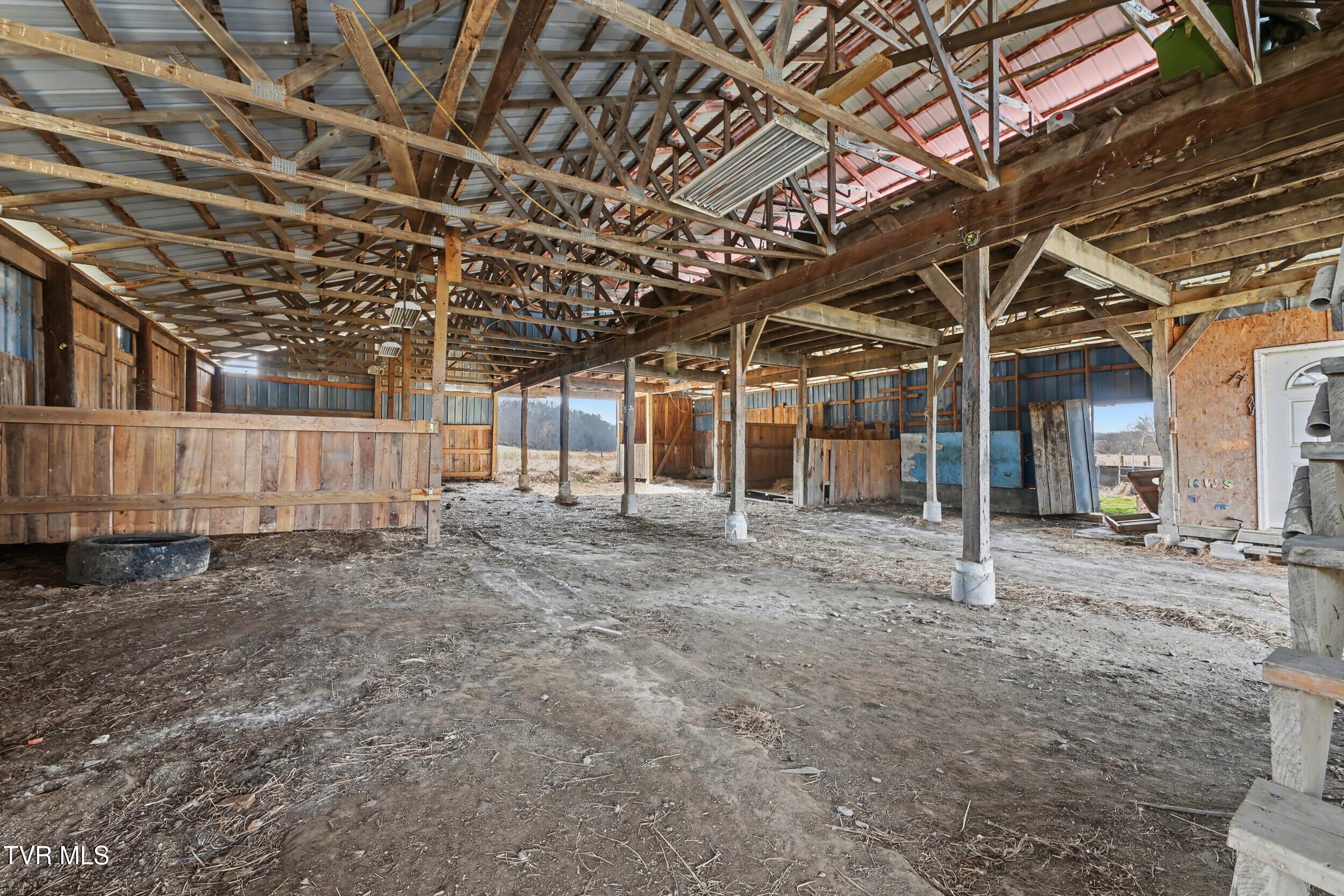 2025 Ottway Road Greeneville, TN 37745 - Photo 7 of 50 38_2025 ottway (9)