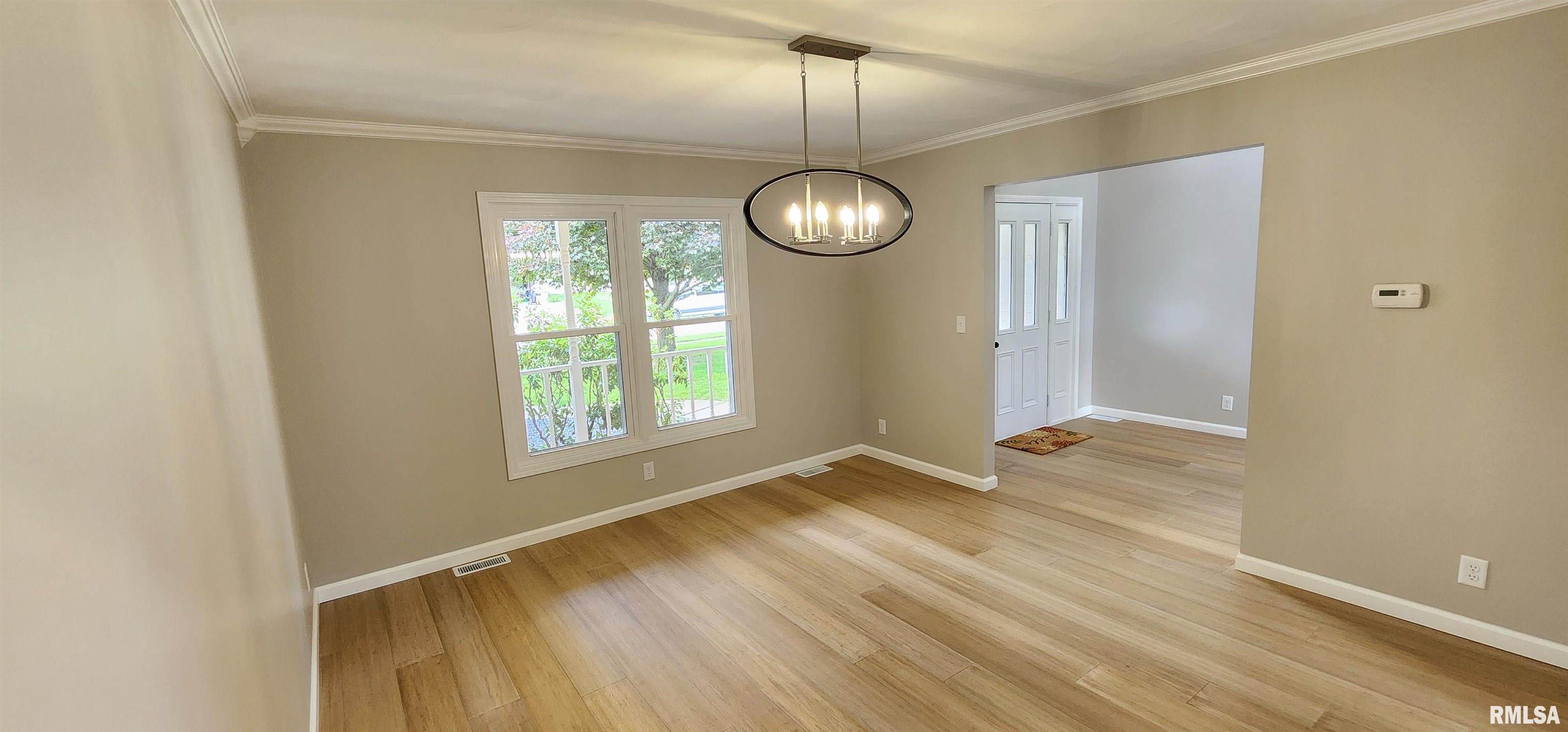1120 Bridle Path Lane Springfield, IL 62712 - Photo 10 of 50