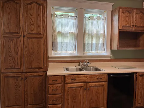 $234,900 | 216 Center Street, Slippery Rock, PA 16057