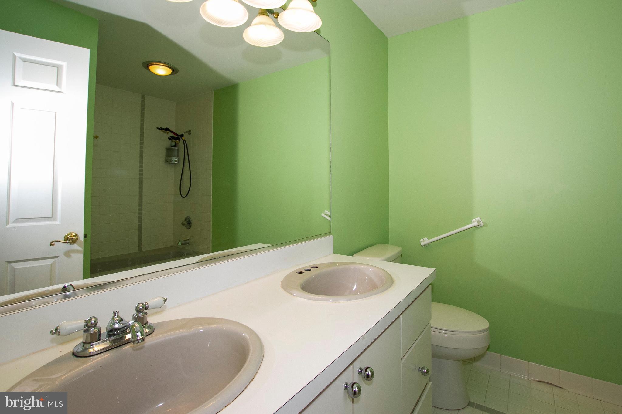 2208 Rogene Drive Baltimore, MD 21209 - Photo 21 of 42