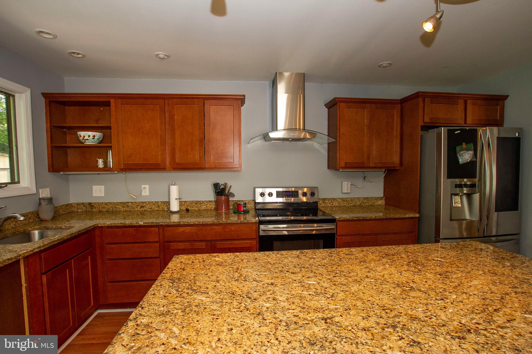 2208 Rogene Drive Baltimore, MD 21209 - Photo 5 of 42