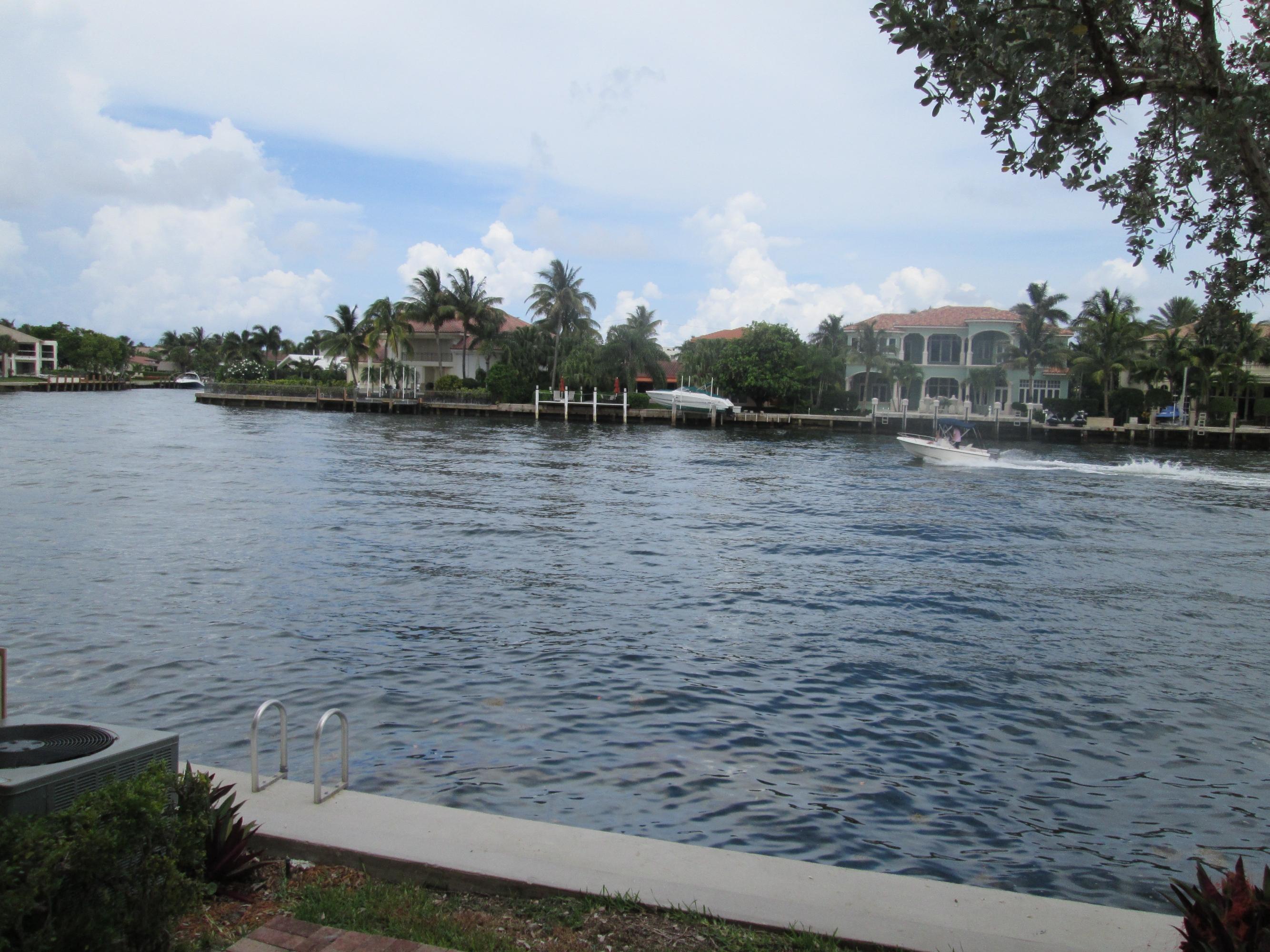932 Jeffery Street Boca Raton, FL 33487 - Photo 2 of 46 IMG_0043
