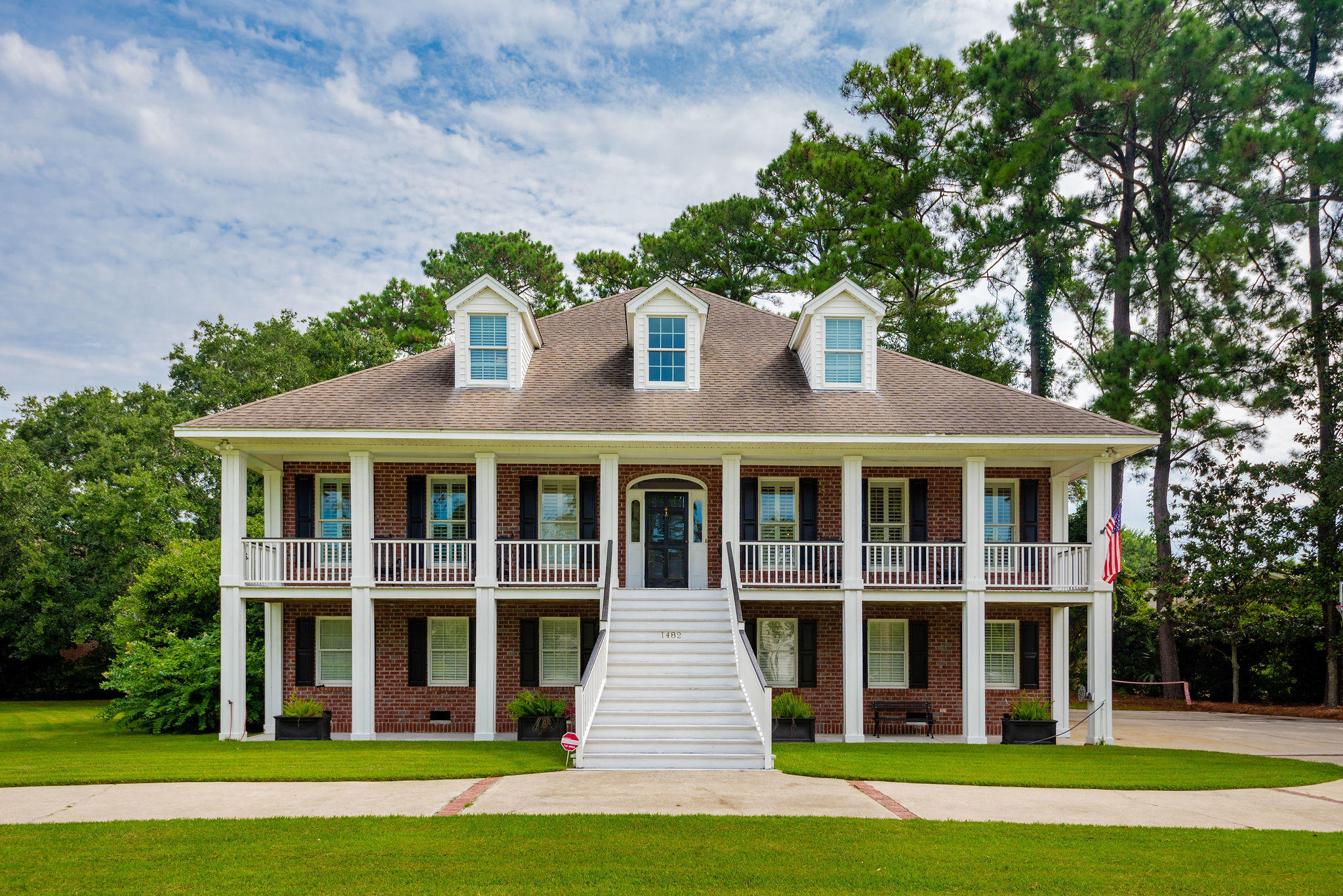 1482 Burningtree Road Charleston, SC 29412 - Photo 2 of 65 Front