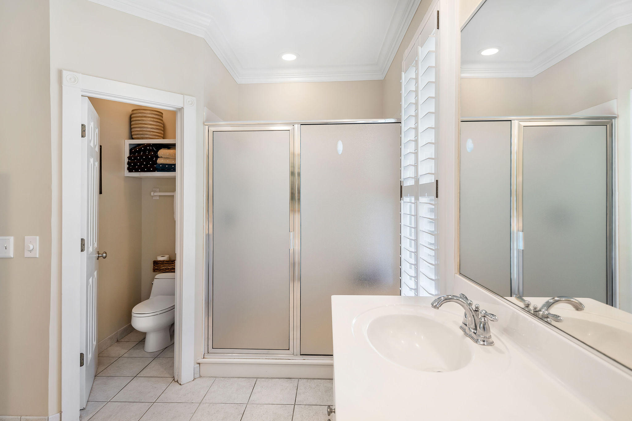 1482 Burningtree Road Charleston, SC 29412 - Photo 33 of 65 Primary En-Suite bath