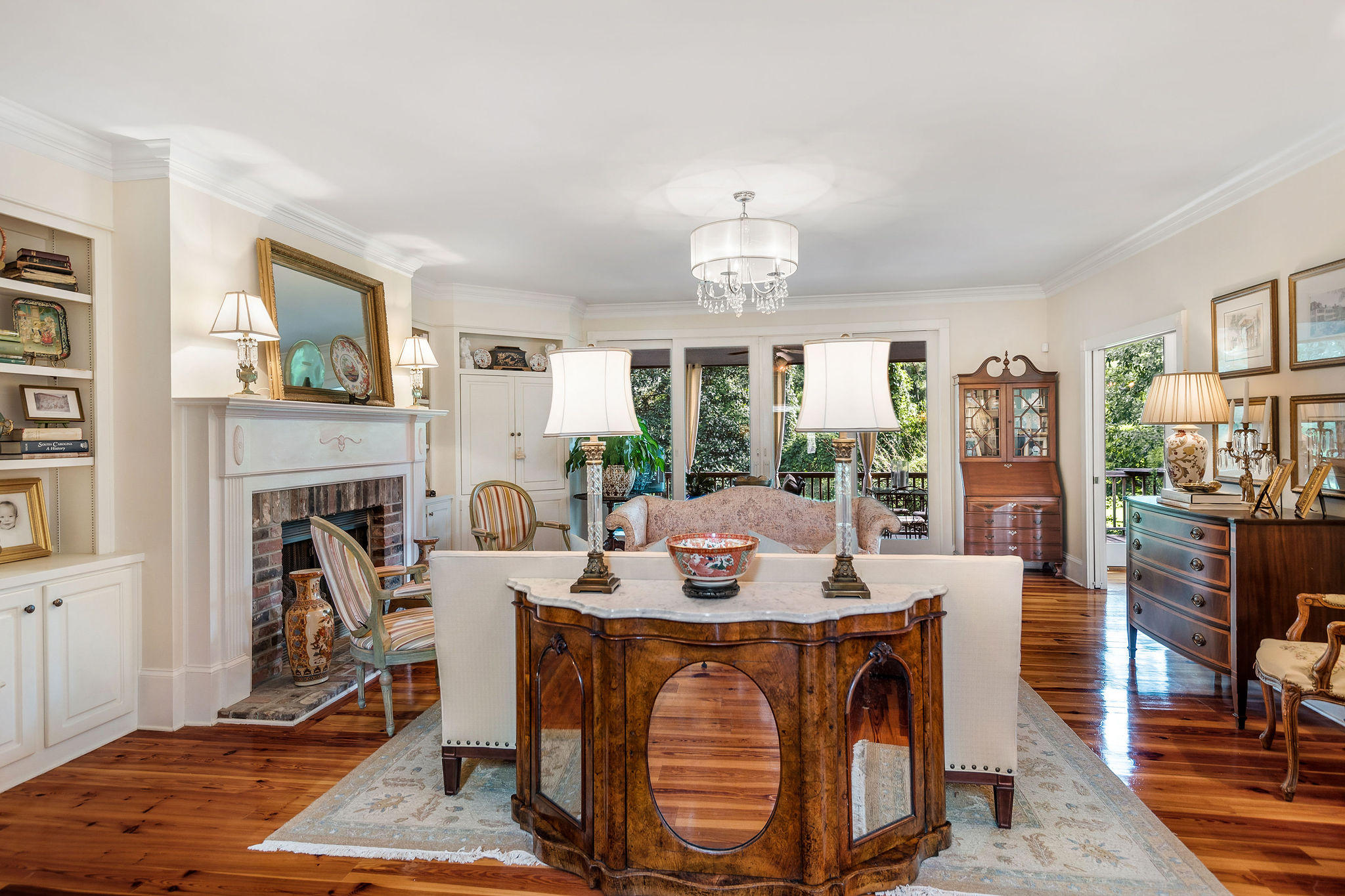 1482 Burningtree Road Charleston, SC 29412 - Photo 10 of 65 Living Room