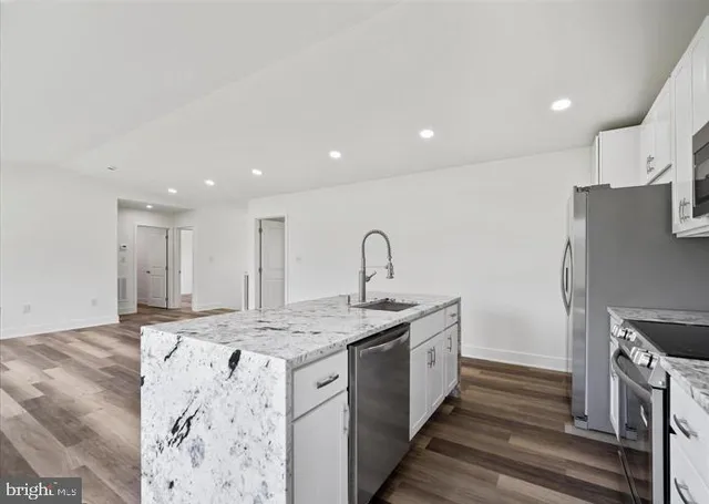 $369,900 | 8286 Capri Court, Waynesboro, PA 17268