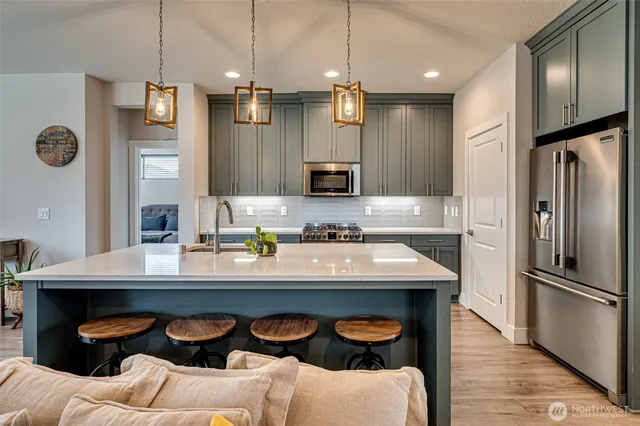 $565,000 | 13605 Northeast 110th Way, Vancouver, WA 98682