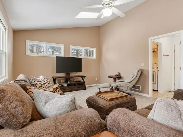 $575,000 | 79 Beech Street, Essex Junction, VT 05452