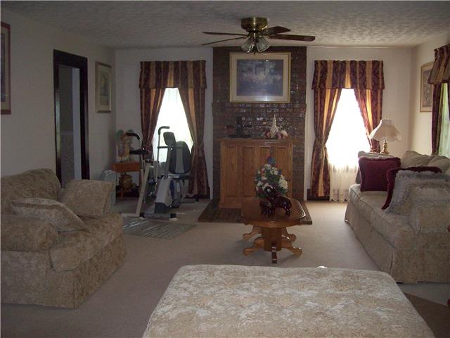 1330 East Beaverdam Road Centerville, TN 37033 - Photo 2 of 20 Gallery Image 2