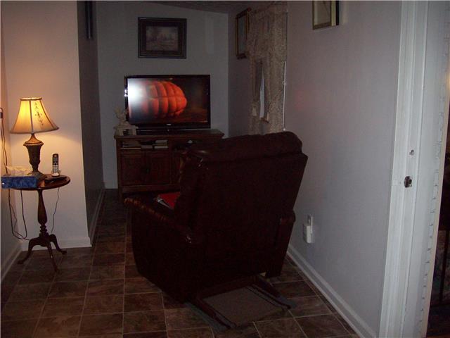 1330 East Beaverdam Road Centerville, TN 37033 - Photo 8 of 20 Gallery Image 8