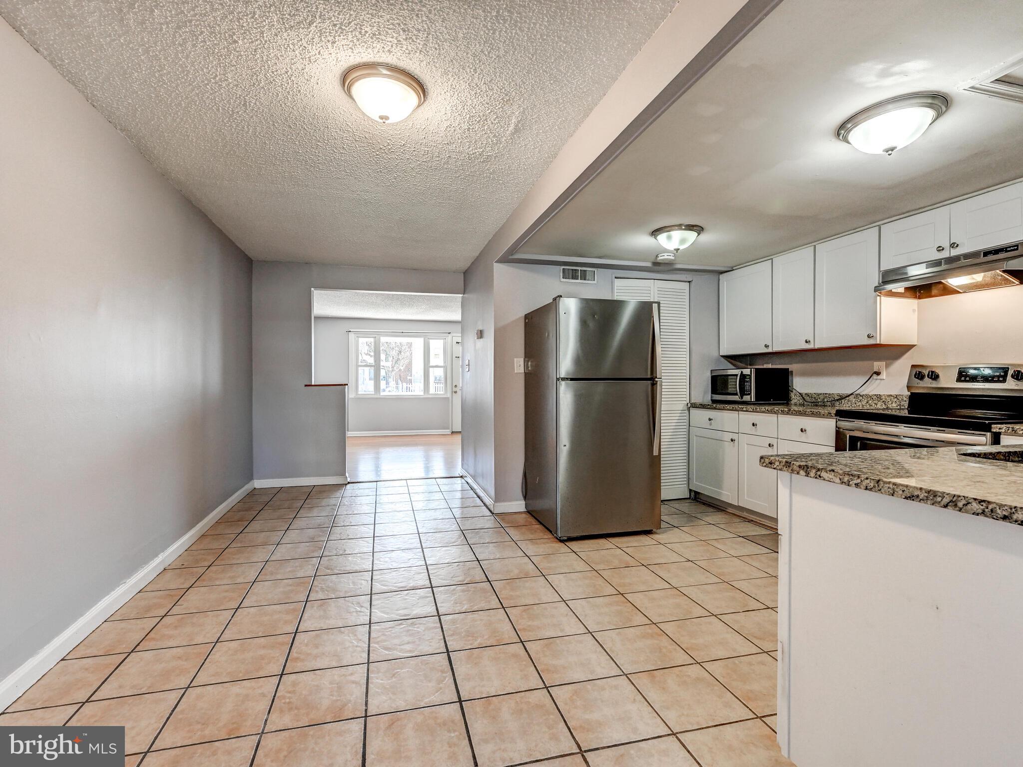 2044 Kelmore Road Dundalk, MD 21222 - Photo 9 of 22 Gallery Image 9