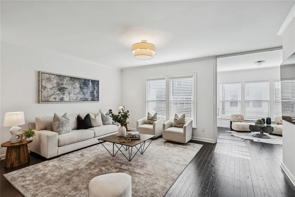 2052 Falls Park Way Decatur, GA 30033 - Photo 2 of 18