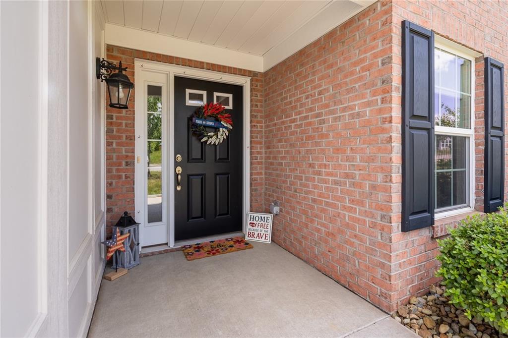 202 Spring Valley Drive Zelienople, PA 16063 - Photo 6 of 40