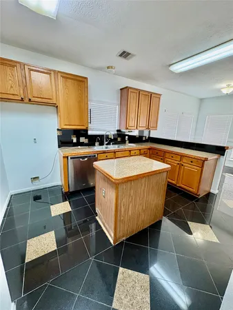 $2,750 | 6206 Paddle Wheel Drive, Katy, TX 77449