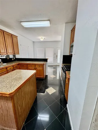 $2,750 | 6206 Paddle Wheel Drive, Katy, TX 77449