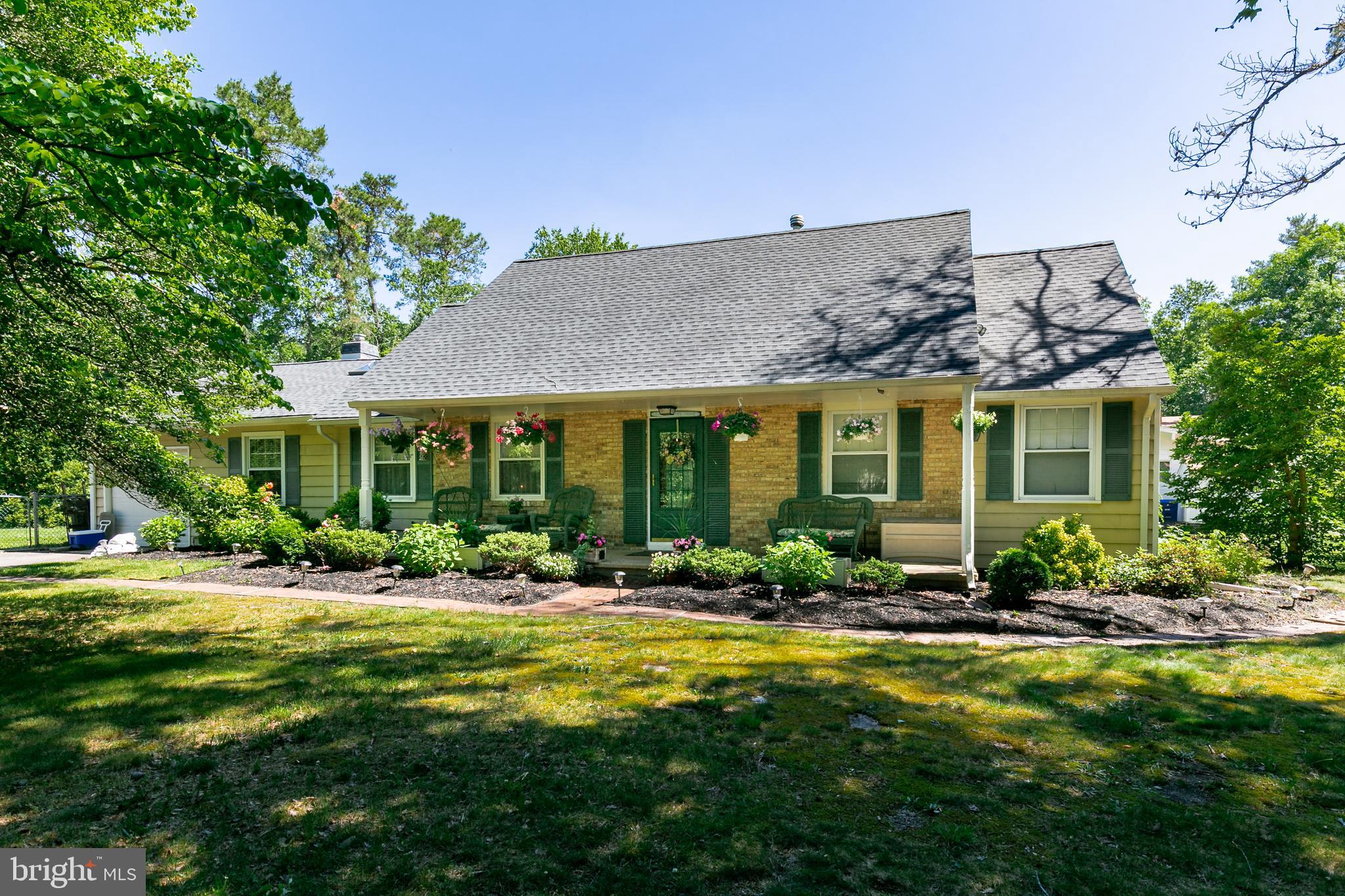 221 Tuckerton Road Medford, NJ 08055 - Photo 1 of 29 Gallery Image 1
