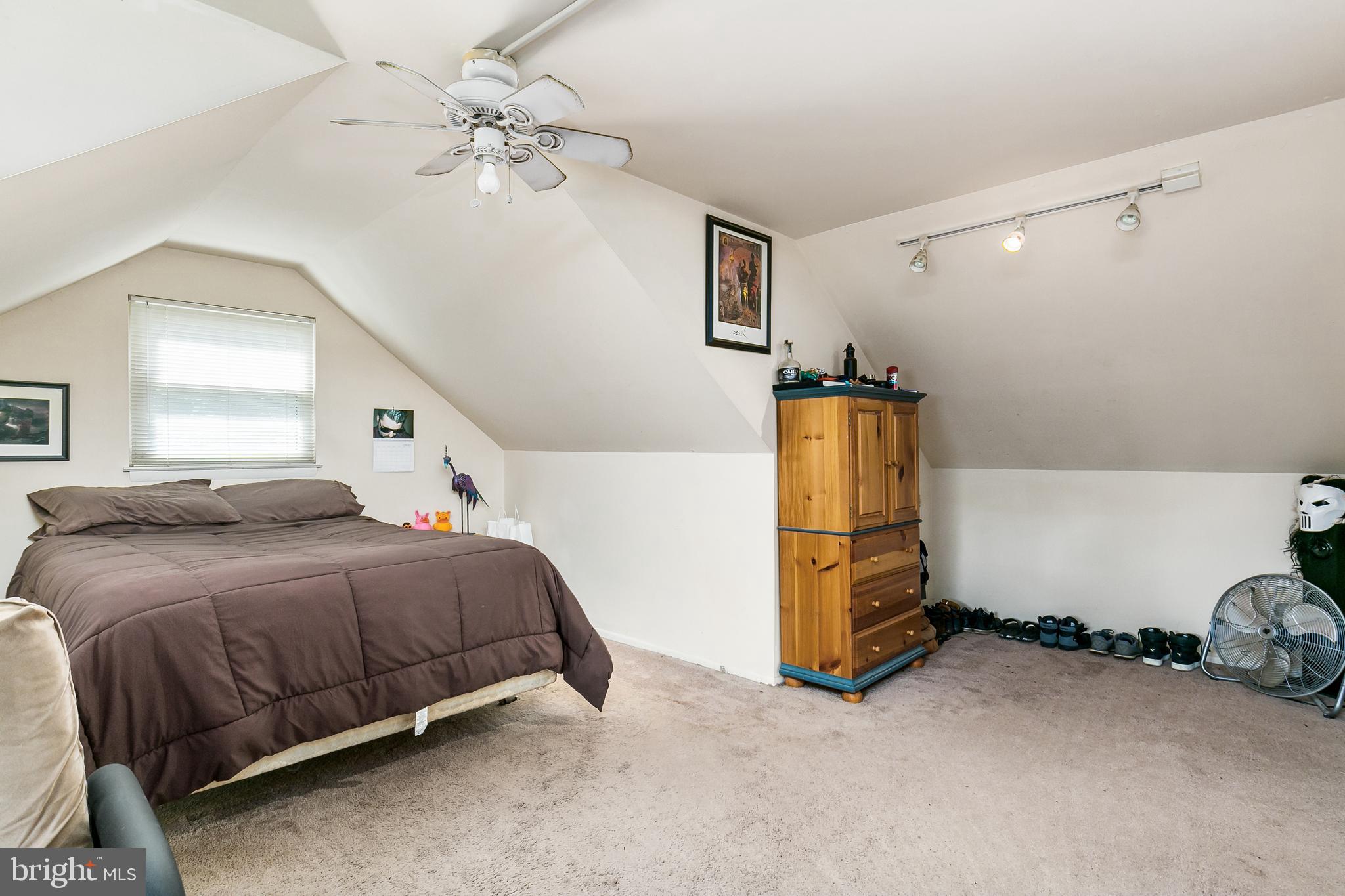 221 Tuckerton Road Medford, NJ 08055 - Photo 19 of 29 Gallery Image 19
