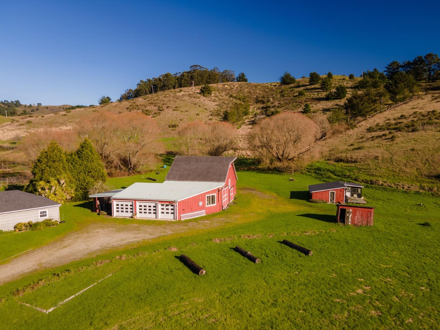 1650 Stage Road Pescadero, CA 94060 - Photo 52 of 55 a view of outdoor space with garden view