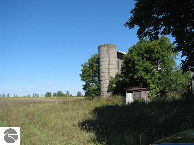 5839 Gleaner Hall Road Kingsley, MI 49649 - Photo 15 of 15 1695161-14.JPG