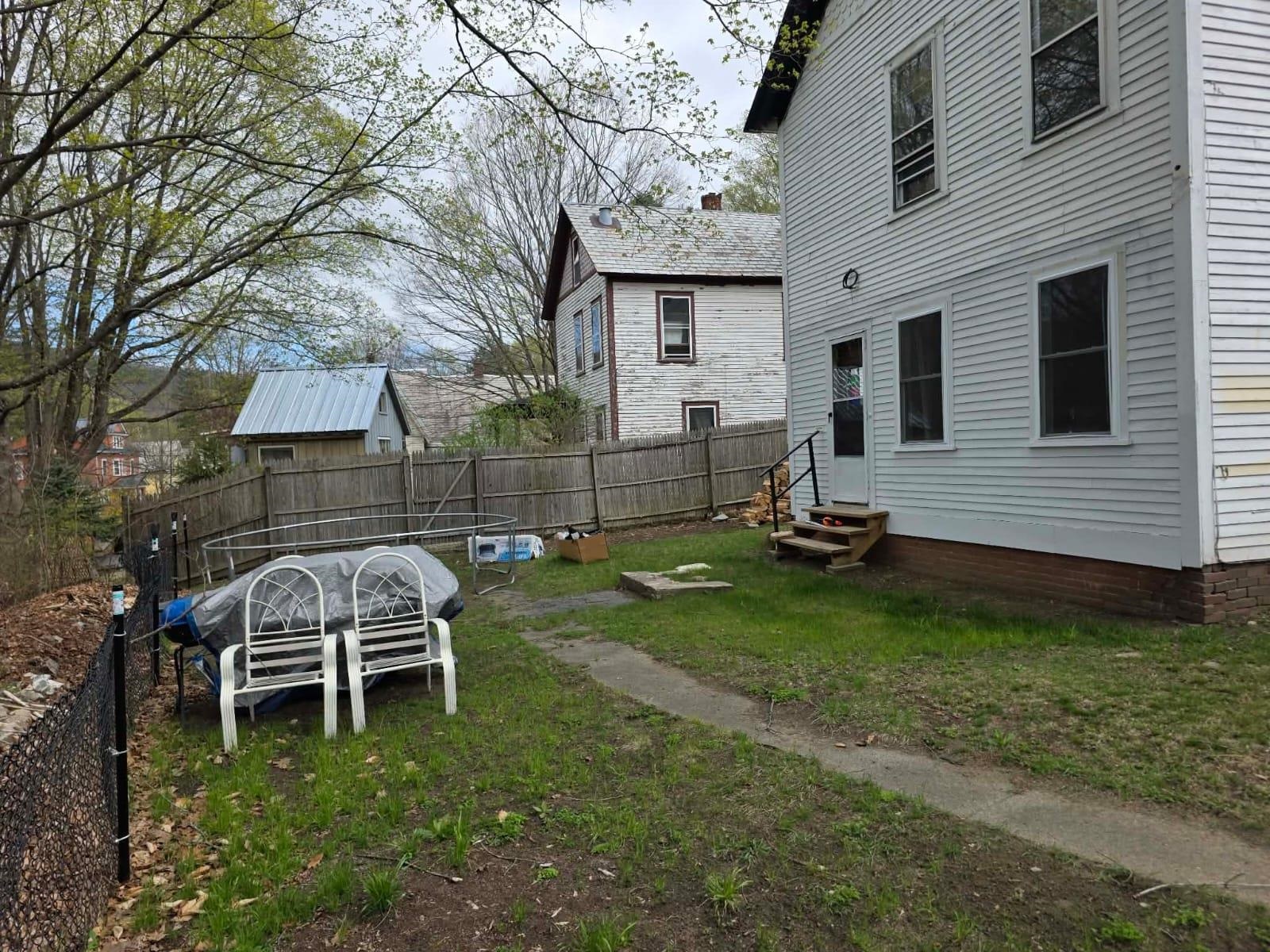 134 Washington Street Brattleboro, VT 05301 - Photo 3 of 37