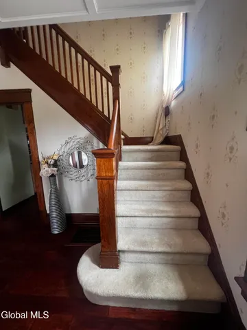 $295,000 | 107 East Montgomery Street, Johnstown, NY 12095