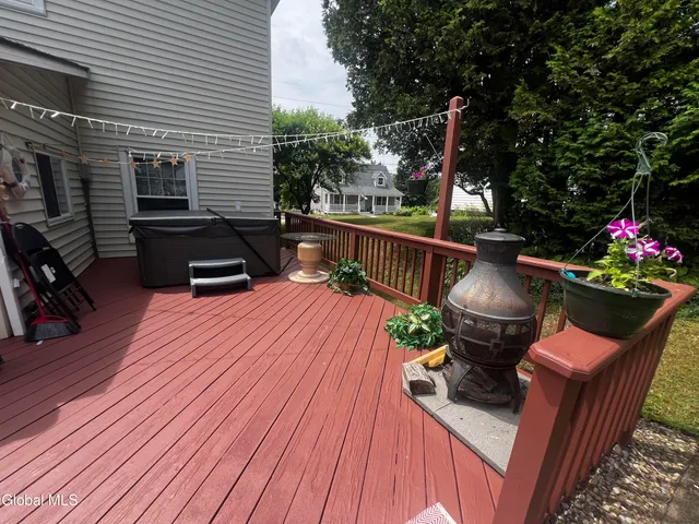 $295,000 | 107 East Montgomery Street, Johnstown, NY 12095