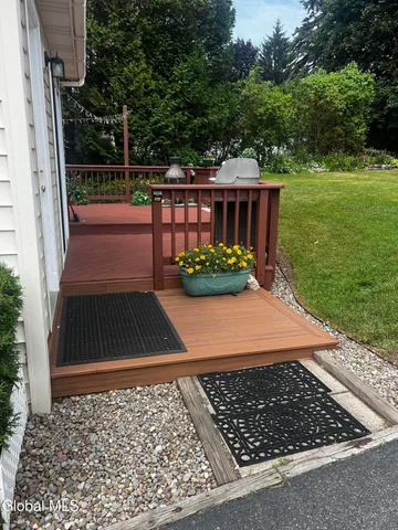 $295,000 | 107 East Montgomery Street, Johnstown, NY 12095