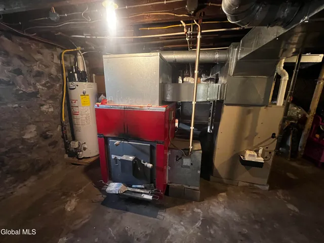 $295,000 | 107 East Montgomery Street, Johnstown, NY 12095