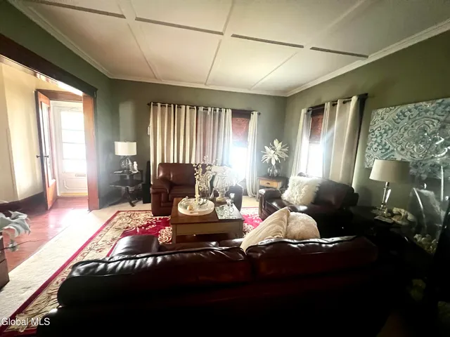 $295,000 | 107 East Montgomery Street, Johnstown, NY 12095