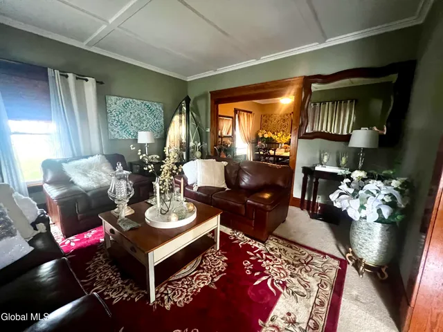 $295,000 | 107 East Montgomery Street, Johnstown, NY 12095