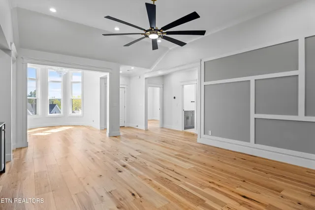 $629,000 | 316 Ootsima Lane, Loudon, TN 37774