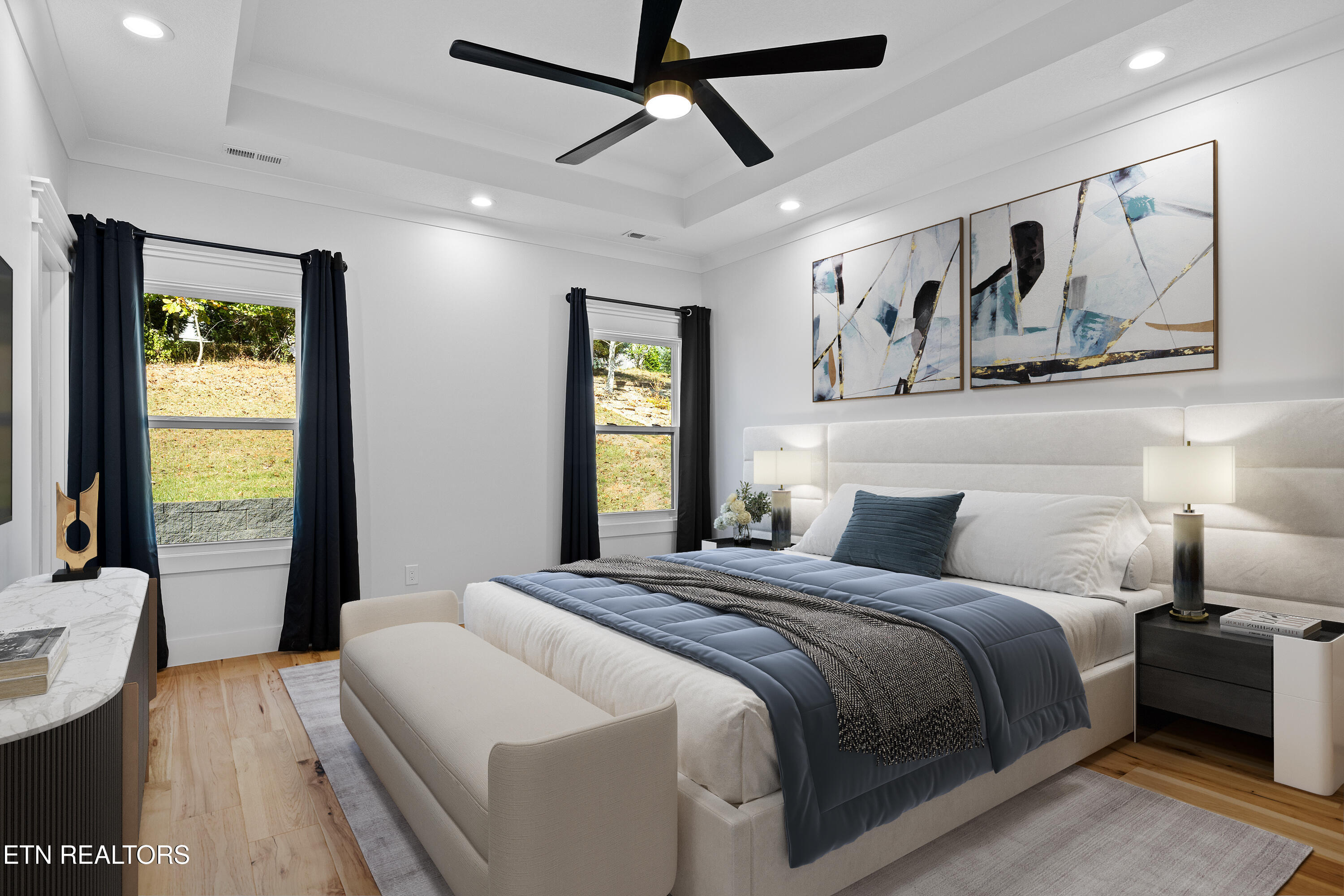 316 Ootsima Lane Loudon, TN 37774 - Photo 20 of 39 316OotsimaLn-23PrimaryBedroom_final